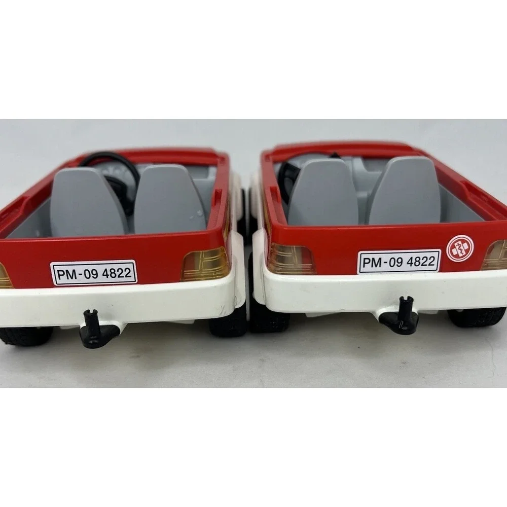 Playmobil Fire Department Rescue Vehicles Lot of 2 Red SUVs Geobra 2008
